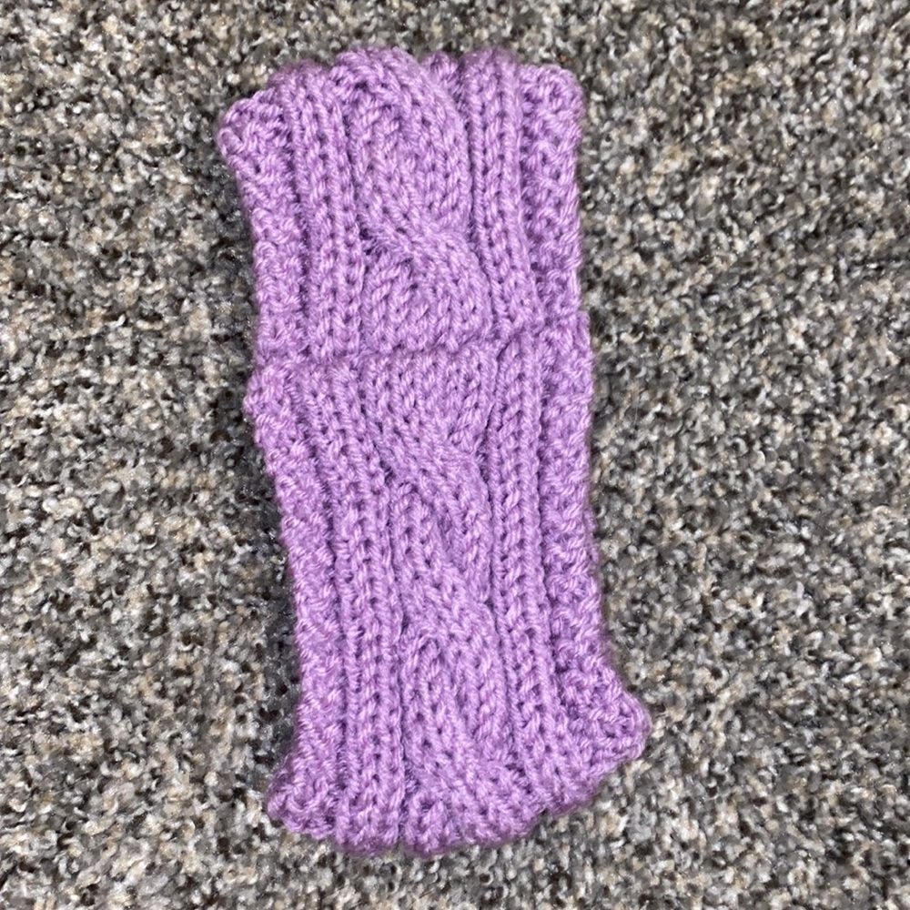 Handmade cable knit headband - Picture 2 of 5
